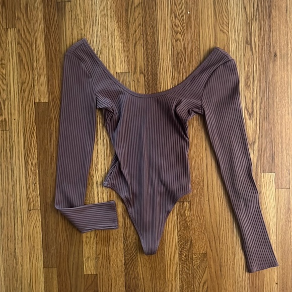 Aritzia Tops Aritzia Bodysuit Poshmark
